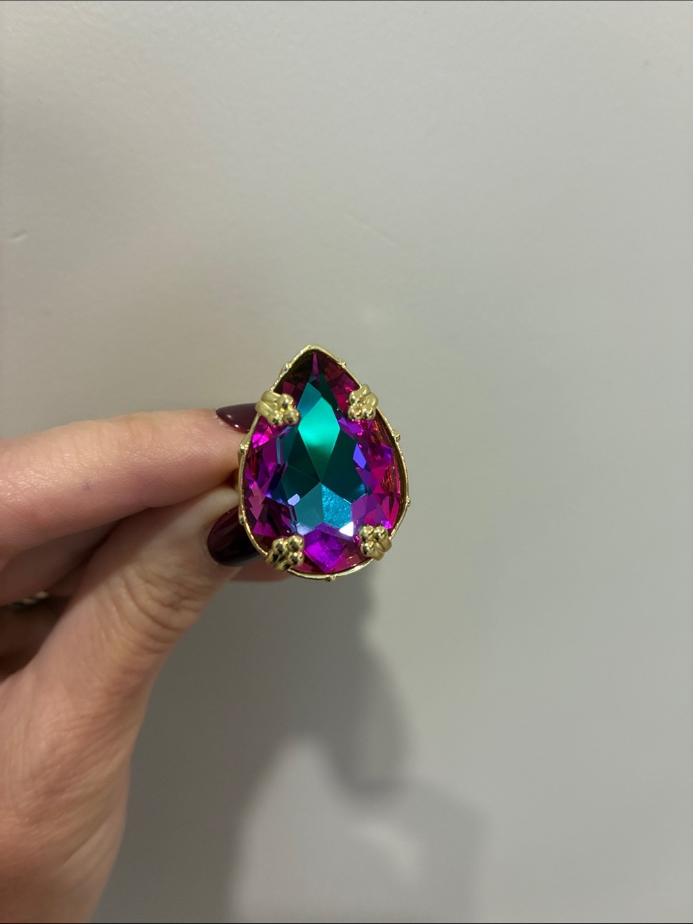 Glitz Mob Teardrop Mystic Peacock Ring - Purple & Green- adjustable-preowned - Picture 4 of 6